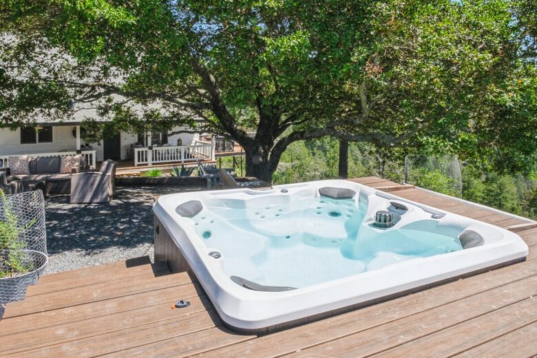 Wine Country Home with Hot Tub - Santa Rosa, California