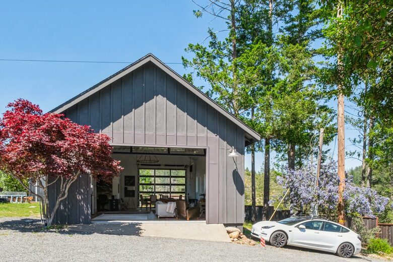 Wine Country Home with Hot Tub - Santa Rosa, California
