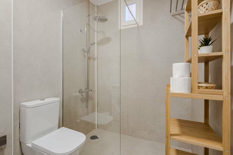 Medano Seaside Villa, Jacuzzi & Pool - El Medano, Tenerife, Spain