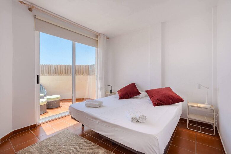 Medano Seaside Villa, Jacuzzi & Pool - El Medano, Tenerife, Spain