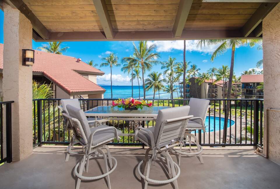 Oceanview Penthouse in Papakea Resort - Lahaina, Hawaii
