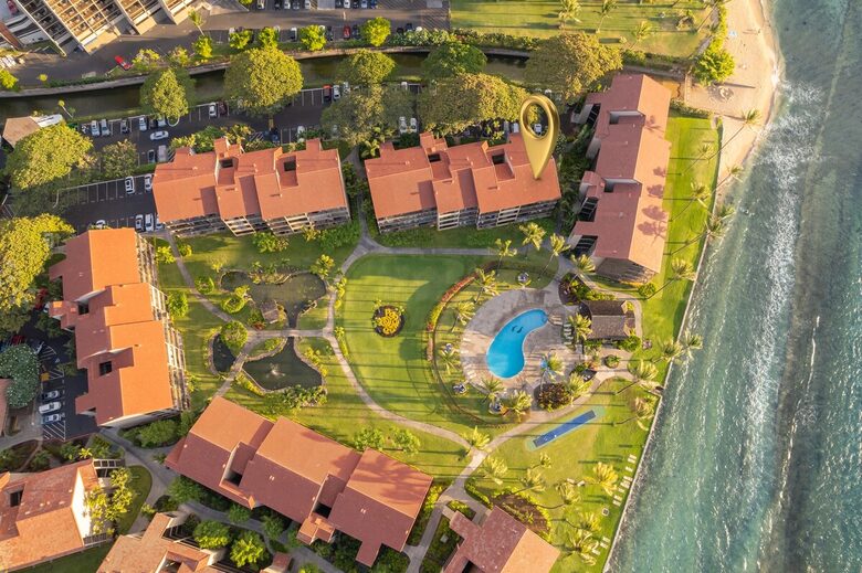 Oceanview Penthouse in Papakea Resort - Lahaina, Hawaii