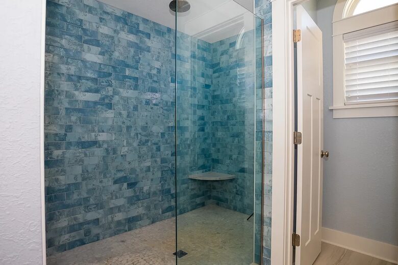 Best of Both Worlds Beach House - Corolla, North Carolina