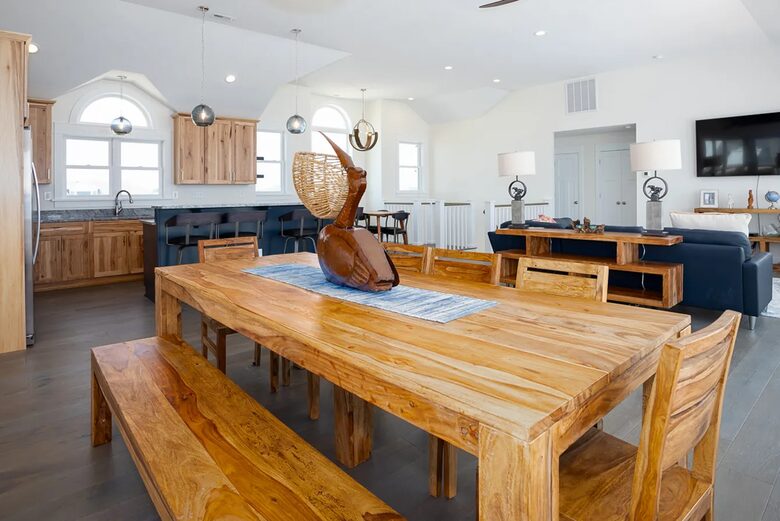 Best of Both Worlds Beach House - Corolla, North Carolina