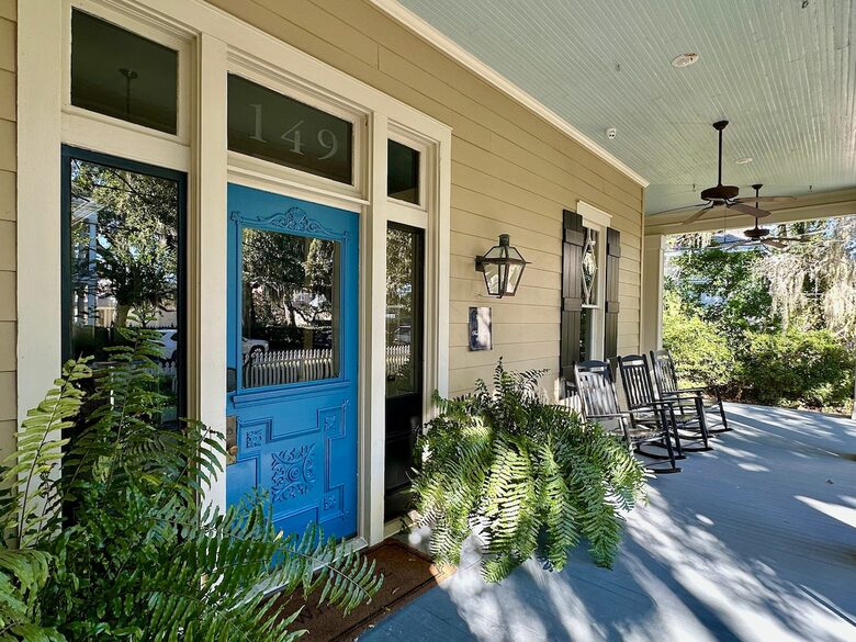 Charming Downtown Covington Retreat - Covington, Louisiana