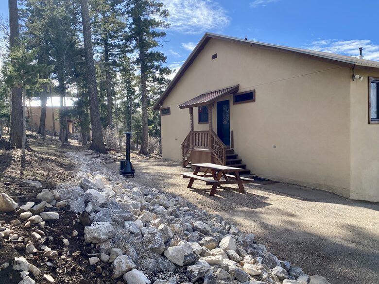 Big Bear Cabin - Cloudcroft, New Mexico