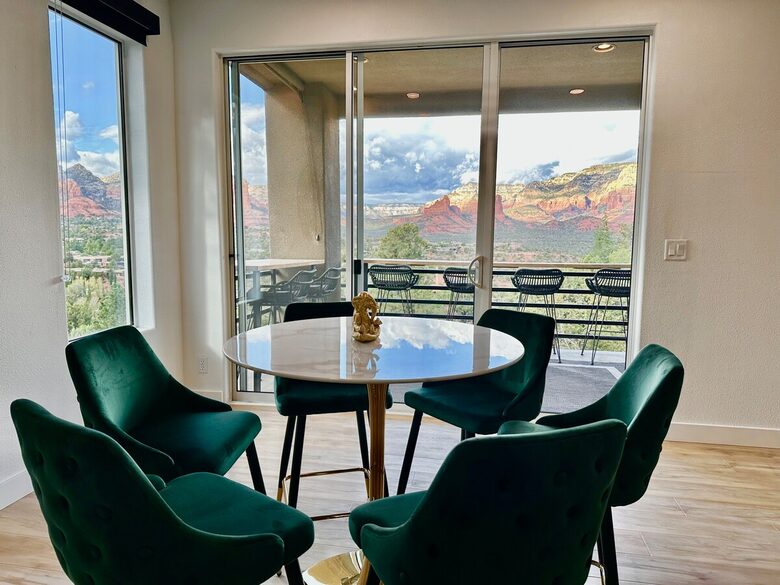Sunsets of Sedona | A Sophisticated Desert Retreat - Sedona, Arizona