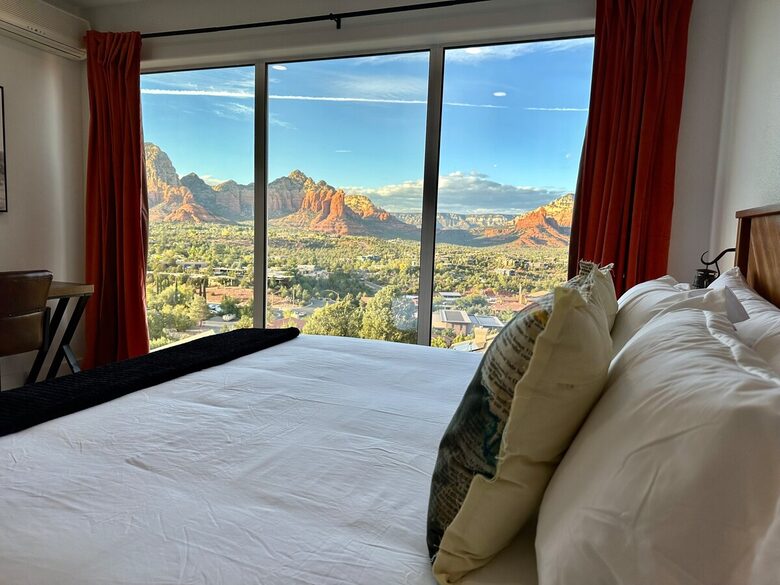 Sunsets of Sedona | A Sophisticated Desert Retreat - Sedona, Arizona