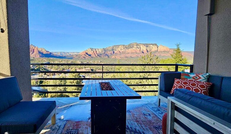 Sunsets of Sedona | A Sophisticated Desert Retreat - Sedona, Arizona