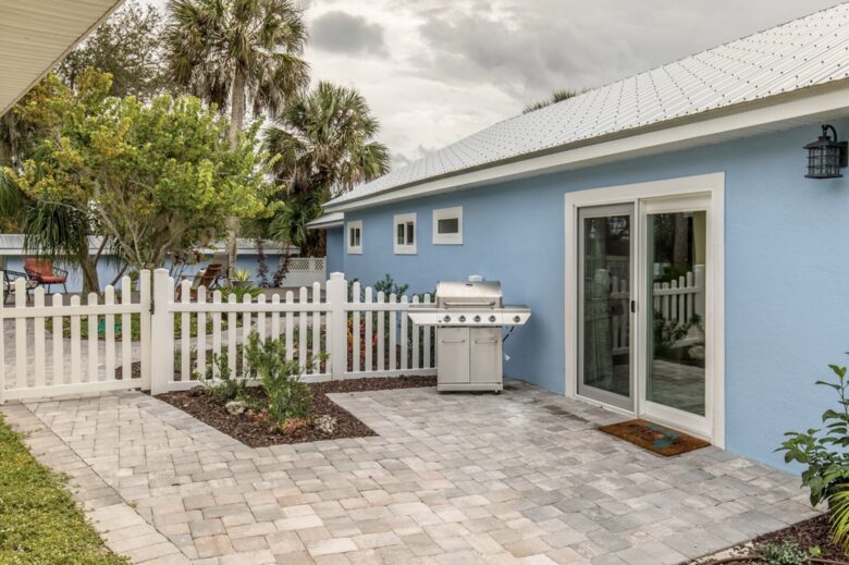 Riverfront Hideaway | 4 Properties on 1.7 Acres, Sleeps 20 - Sebastian, Florida