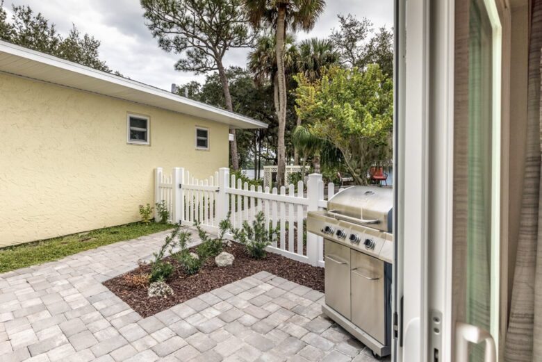 Riverfront Hideaway | 4 Properties on 1.7 Acres, Sleeps 20 - Sebastian, Florida