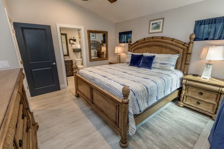 Riverfront Hideaway | 4 Properties on 1.7 Acres, Sleeps 20 - Sebastian, Florida