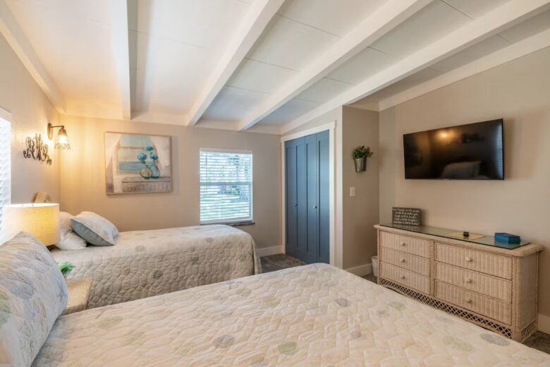 Riverfront Hideaway | 4 Properties on 1.7 Acres, Sleeps 20 - Sebastian, Florida