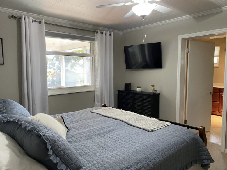 Riverfront Hideaway | 4 Properties on 1.7 Acres, Sleeps 20 - Sebastian, Florida