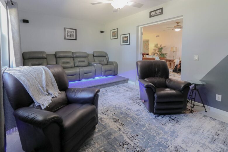 Riverfront Hideaway | 4 Properties on 1.7 Acres, Sleeps 20 - Sebastian, Florida
