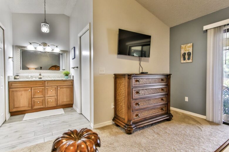 Beautiful Hideaway | Heated Pool, Minutes From The Ocean - Sebastian, Florida