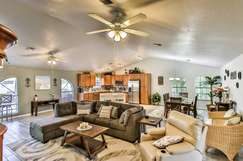 Beautiful Hideaway | Heated Pool, Minutes From The Ocean - Sebastian, Florida