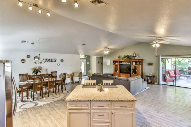 Beautiful Hideaway | Heated Pool, Minutes From The Ocean - Sebastian, Florida