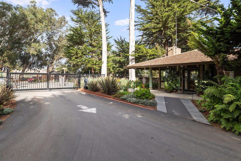 Monterey Bay Hideaway | Oceanfront Views & Beach Access at Pelican Point - Watsonville, California