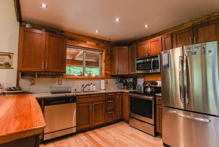 Relax in Cottonwood Cabin - Packwood, Washington
