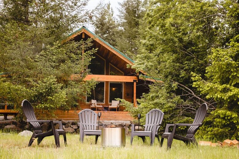 Relax in Cottonwood Cabin - Packwood, Washington
