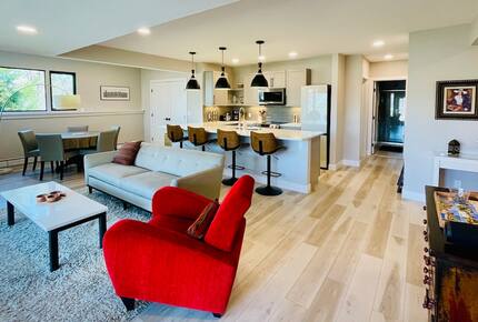 Urban Retreat with Red Rocks Charm - Arvada, Colorado