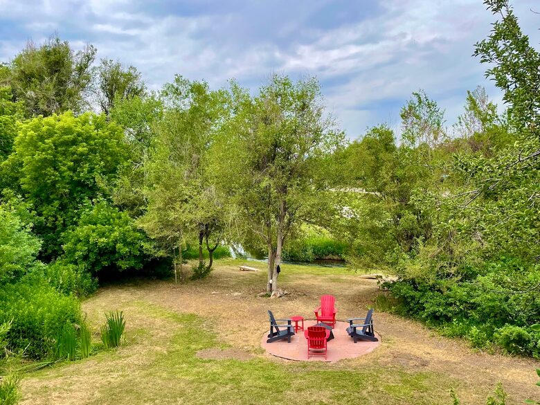 Urban Retreat with Red Rocks Charm - Arvada, Colorado