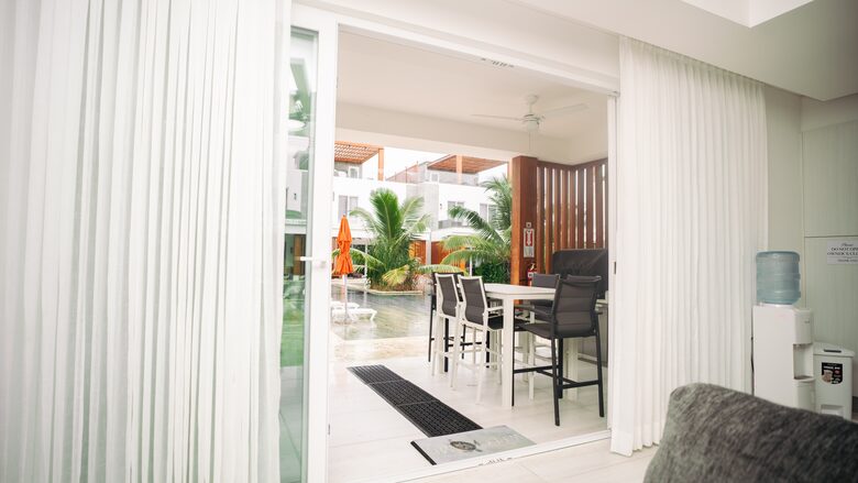 West Bay Roatan Island: Luxury Villa at Caribbean Sea - West Bay, Honduras