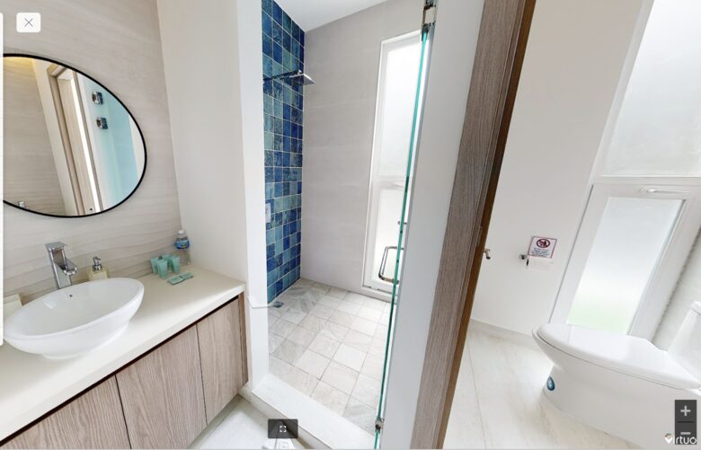 West Bay Roatan Island: Luxury Villa at Caribbean Sea - West Bay, Honduras