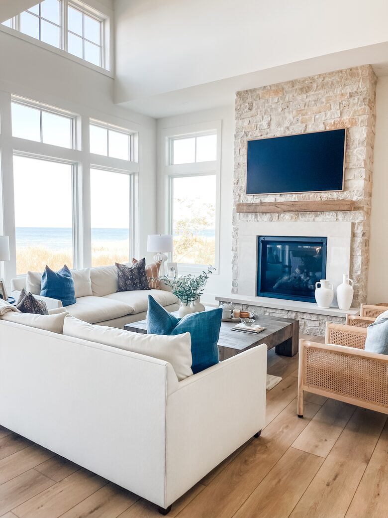 Sunset Haven | Elegant Waterfront Living in Shelby, Michigan - Shelby, Michigan