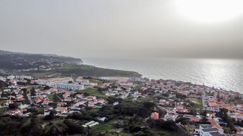Contemporary Comfort Meets Rustic Charm by the Sea - Praia Da Maca, Colares, Portugal