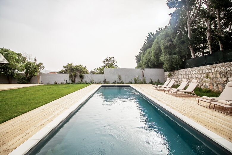 Contemporary Comfort Meets Rustic Charm by the Sea - Praia Da Maca, Colares, Portugal