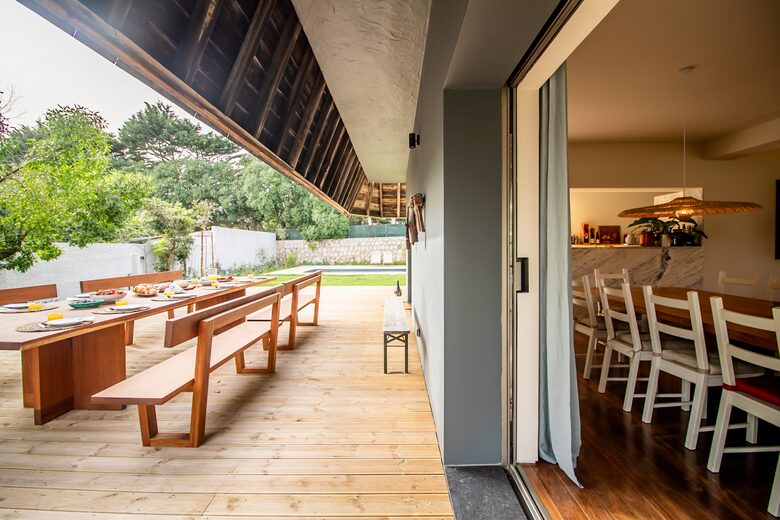 Contemporary Comfort Meets Rustic Charm by the Sea - Praia Da Maca, Colares, Portugal