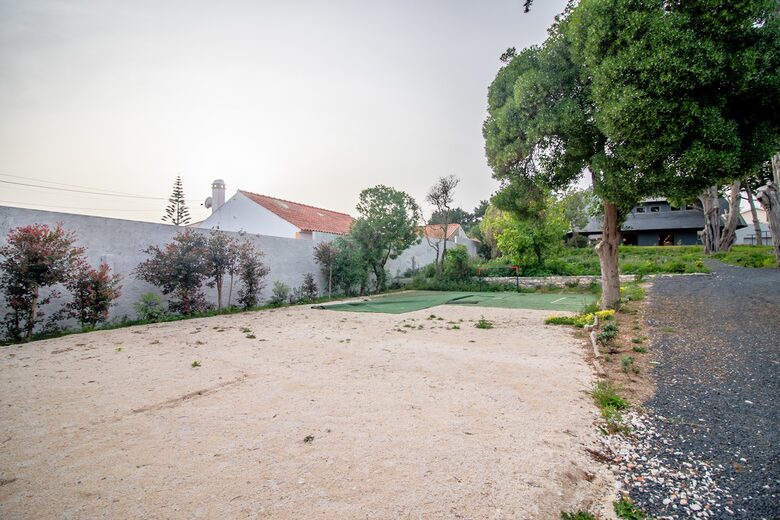 Contemporary Comfort Meets Rustic Charm by the Sea - Praia Da Maca, Colares, Portugal