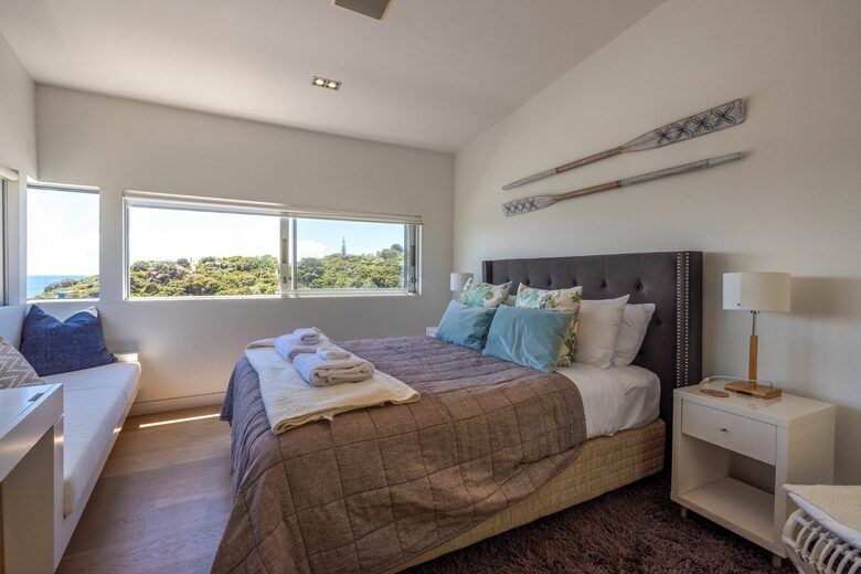 Ten Tawa - Oneroa, Waiheke Island, New Zealand