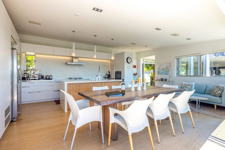 Ten Tawa - Oneroa, Waiheke Island, New Zealand