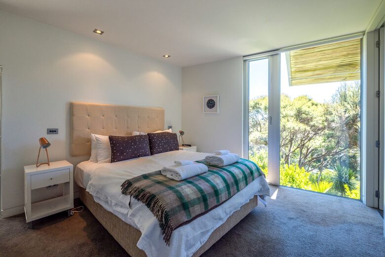 Ten Tawa - Oneroa, Waiheke Island, New Zealand