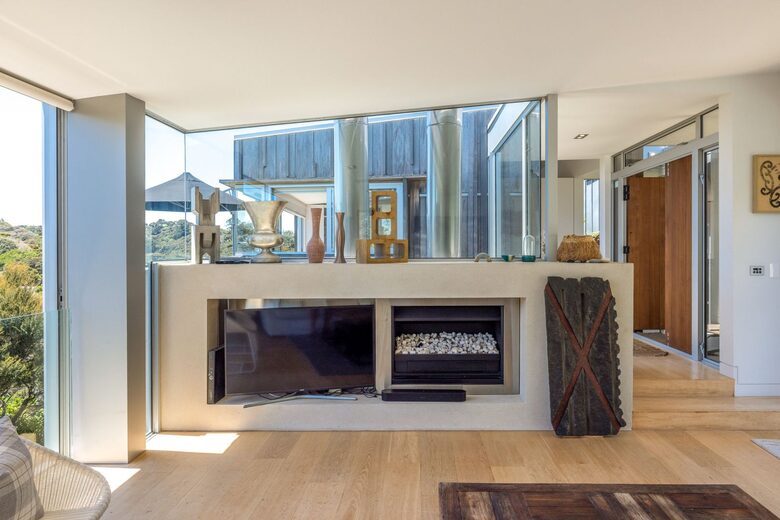 Ten Tawa - Oneroa, Waiheke Island, New Zealand