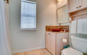 Family Tides Bungalow - Santa Rosa Beach, Florida