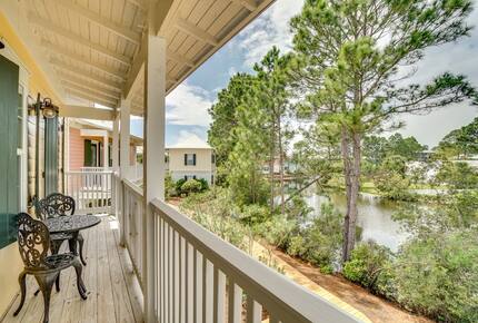 Family Tides Bungalow - Santa Rosa Beach, Florida