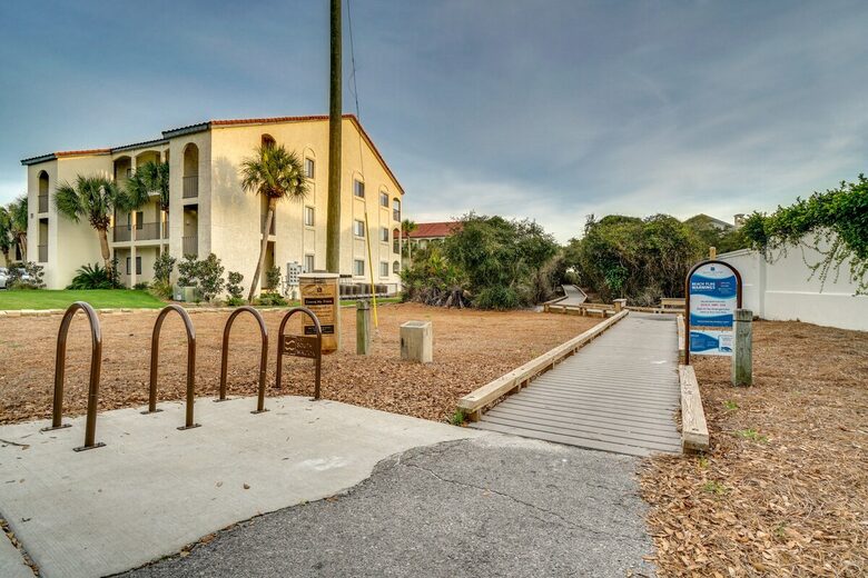 Family Tides Bungalow - Santa Rosa Beach, Florida