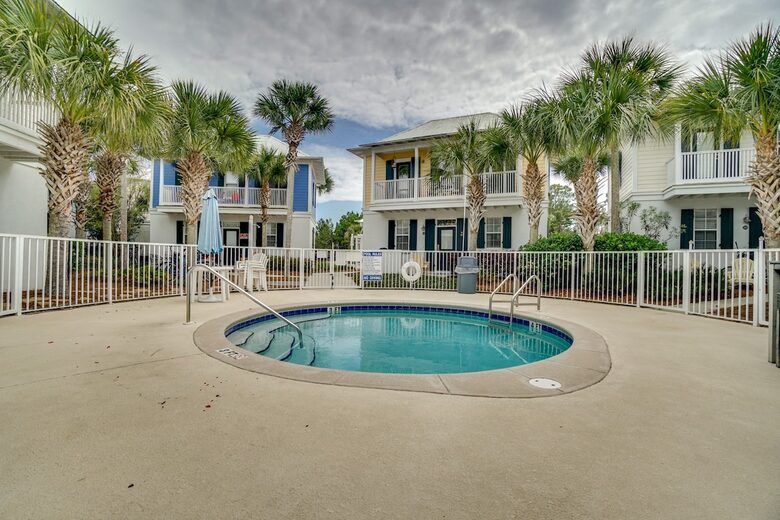 Family Tides Bungalow - Santa Rosa Beach, Florida
