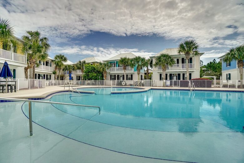 Family Tides Bungalow - Santa Rosa Beach, Florida