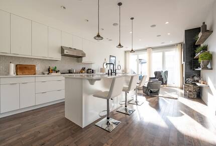 Luxury Family Retreat - Calgary, Canada