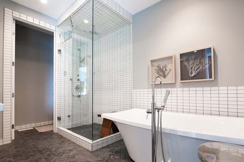 Luxury Family Retreat - Calgary, Canada