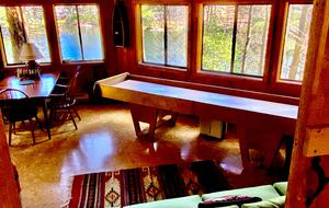 Luxury Treehouse at Water’s Edge - Sapphire, North Carolina