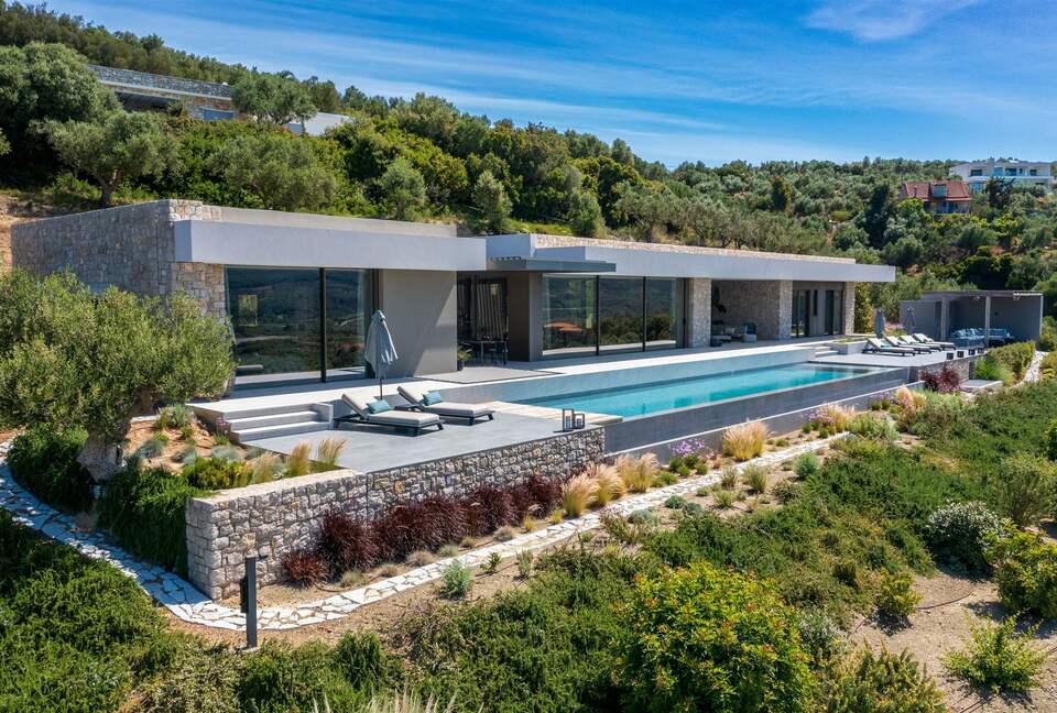The B Villa - Gialova, Greece