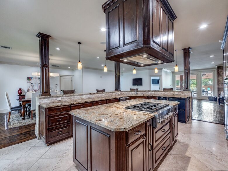 Expansive Dallas Retreat with Outdoor Paradise - Irving, Texas