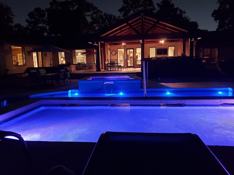 Expansive Dallas Retreat with Outdoor Paradise - Irving, Texas
