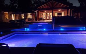 Expansive Dallas Retreat with Outdoor Paradise - Irving, Texas